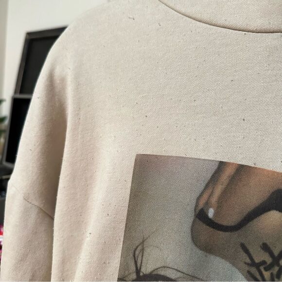 Ariana Grande Tan Oversized Hoodie Thank You Next - Picture 7 of 11